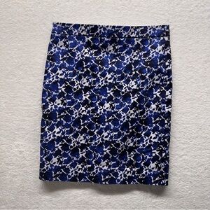 J. Crew Blue Floral Pencil Skirt, Knee Length, Blue White Black Colors, Size 6
